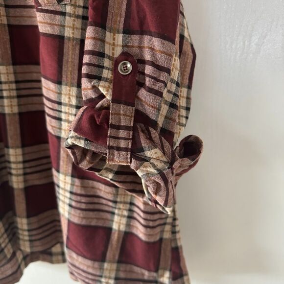 Andree By Unit Plaid Long Sleeve Button Down Cactus Embroidered Red NWT Plus 1X - Picture 6 of 9